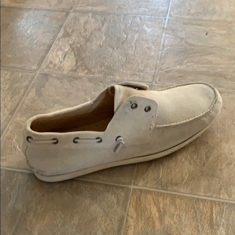 Shoes - Picture 3 of 7